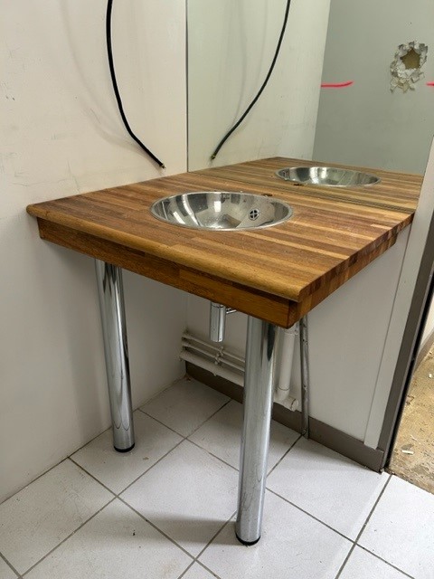 Meuble vasque en bois